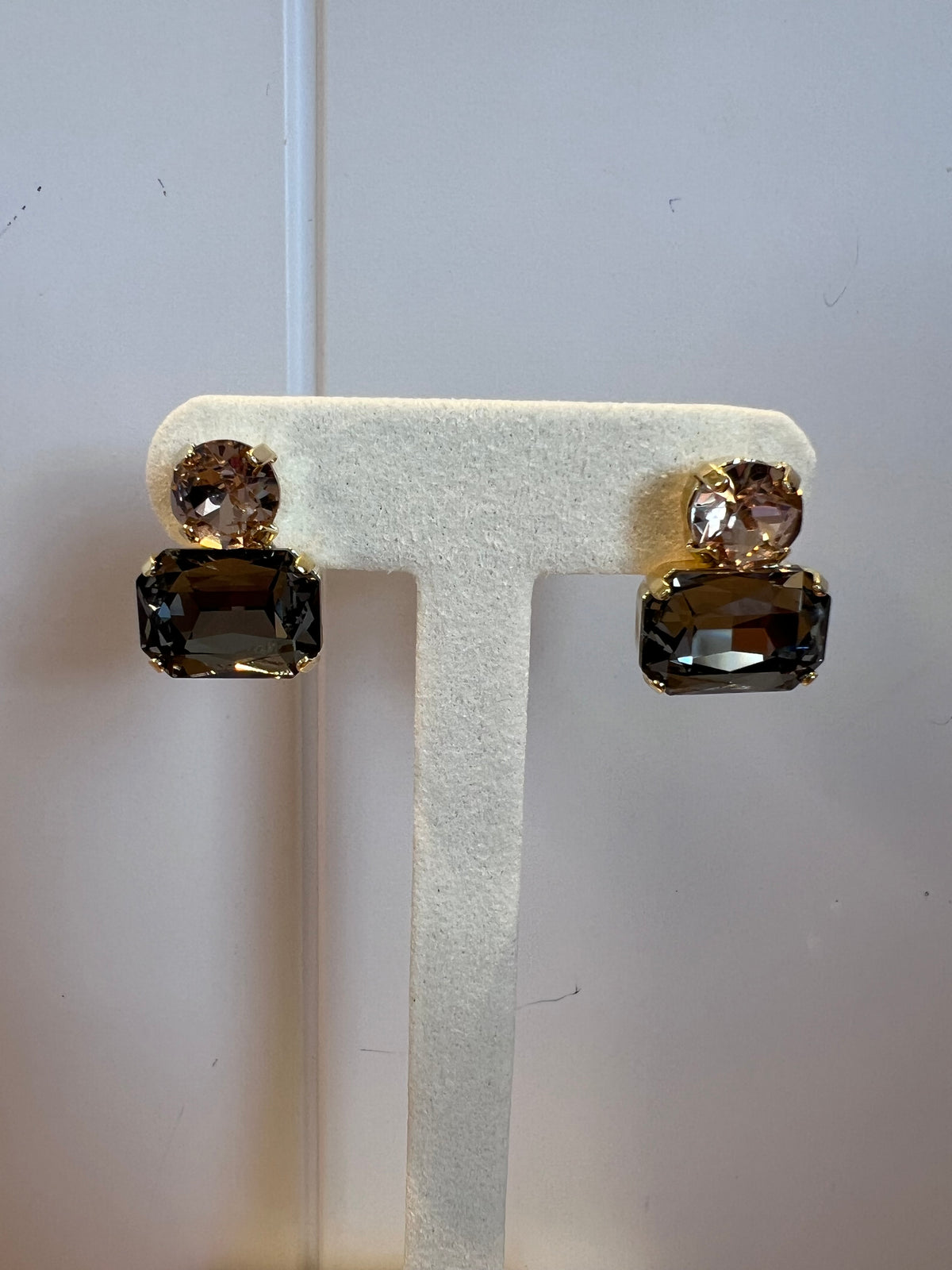 Oorbellen grijs